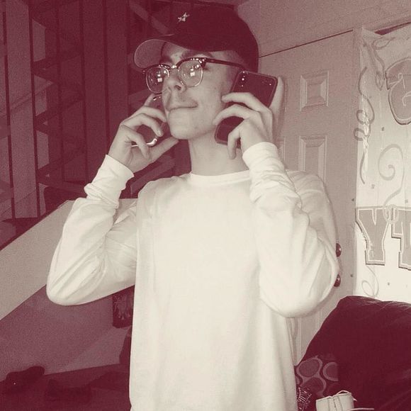 Meet your Posher, Isaac - Picture 1 of 1